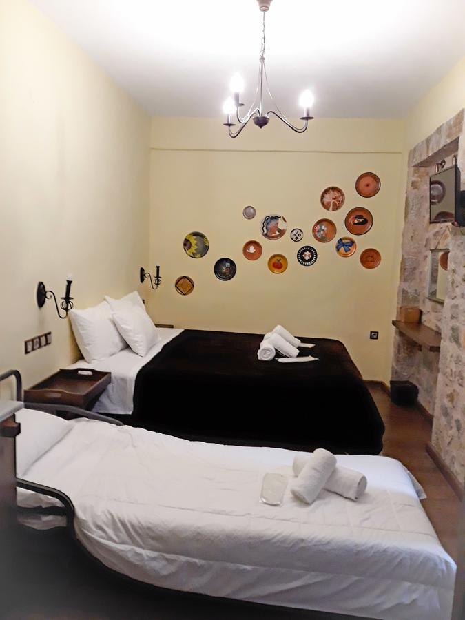 Messana Hotell Messíni Exteriör bild