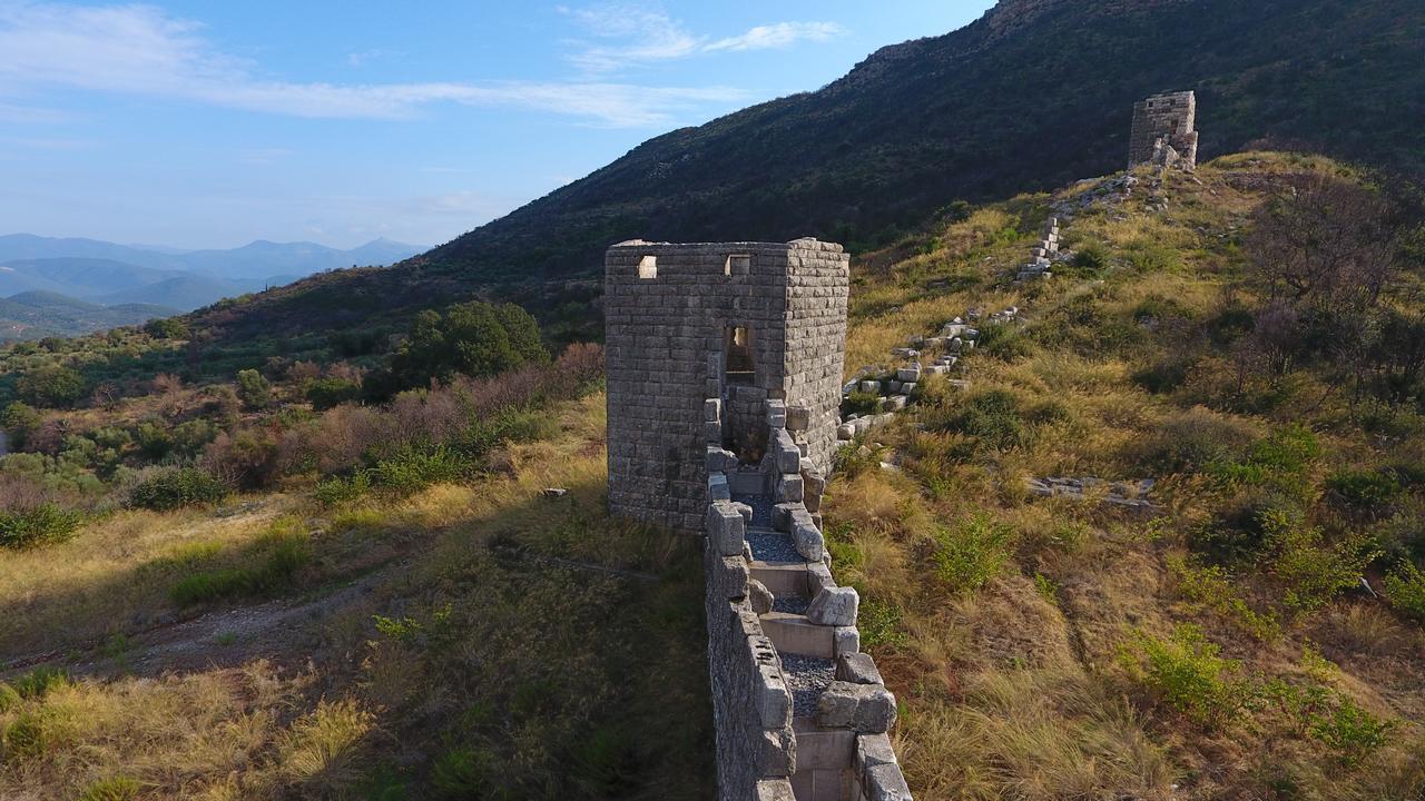 Messana Hotell Messíni Exteriör bild